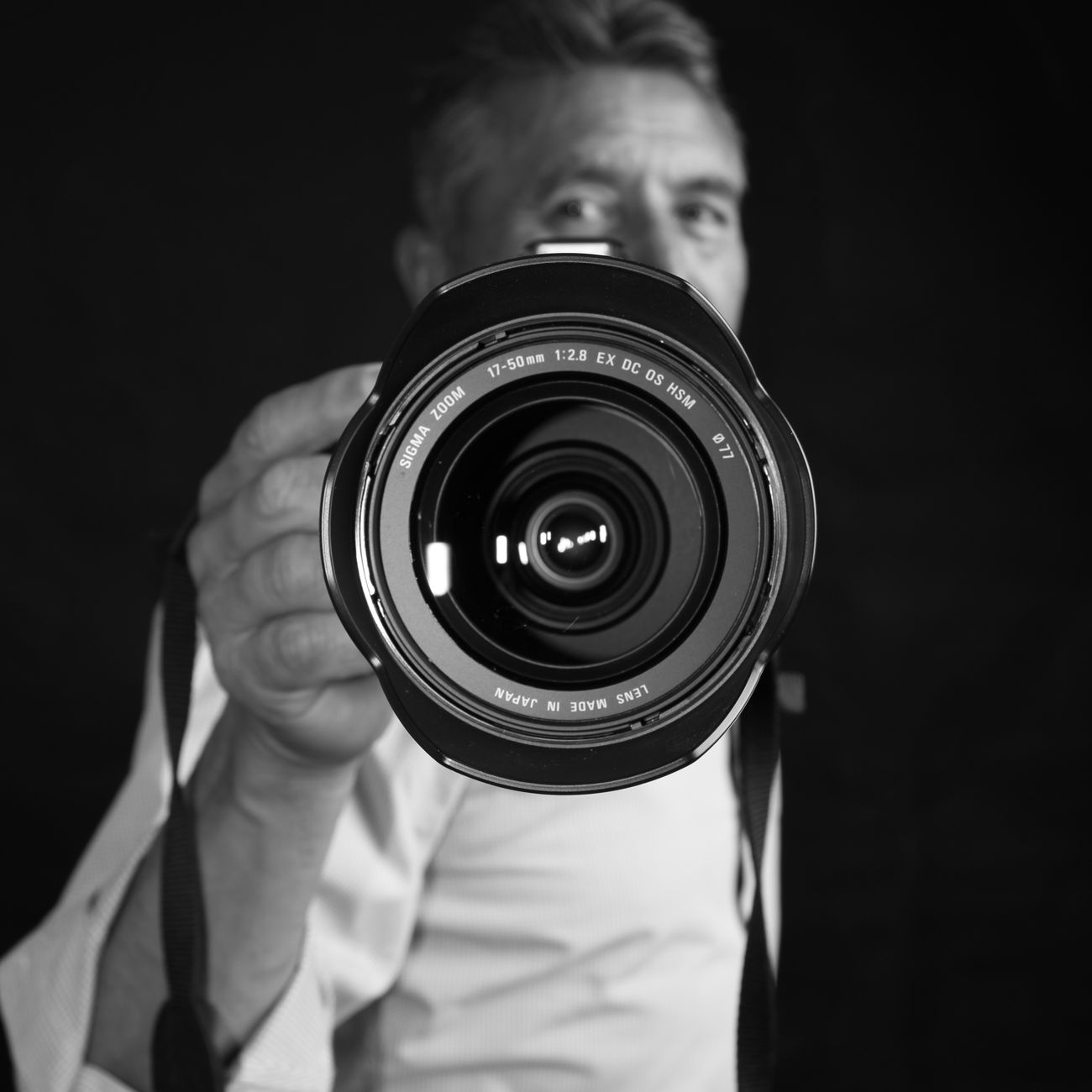 Fotofenya fotós portré munka közben